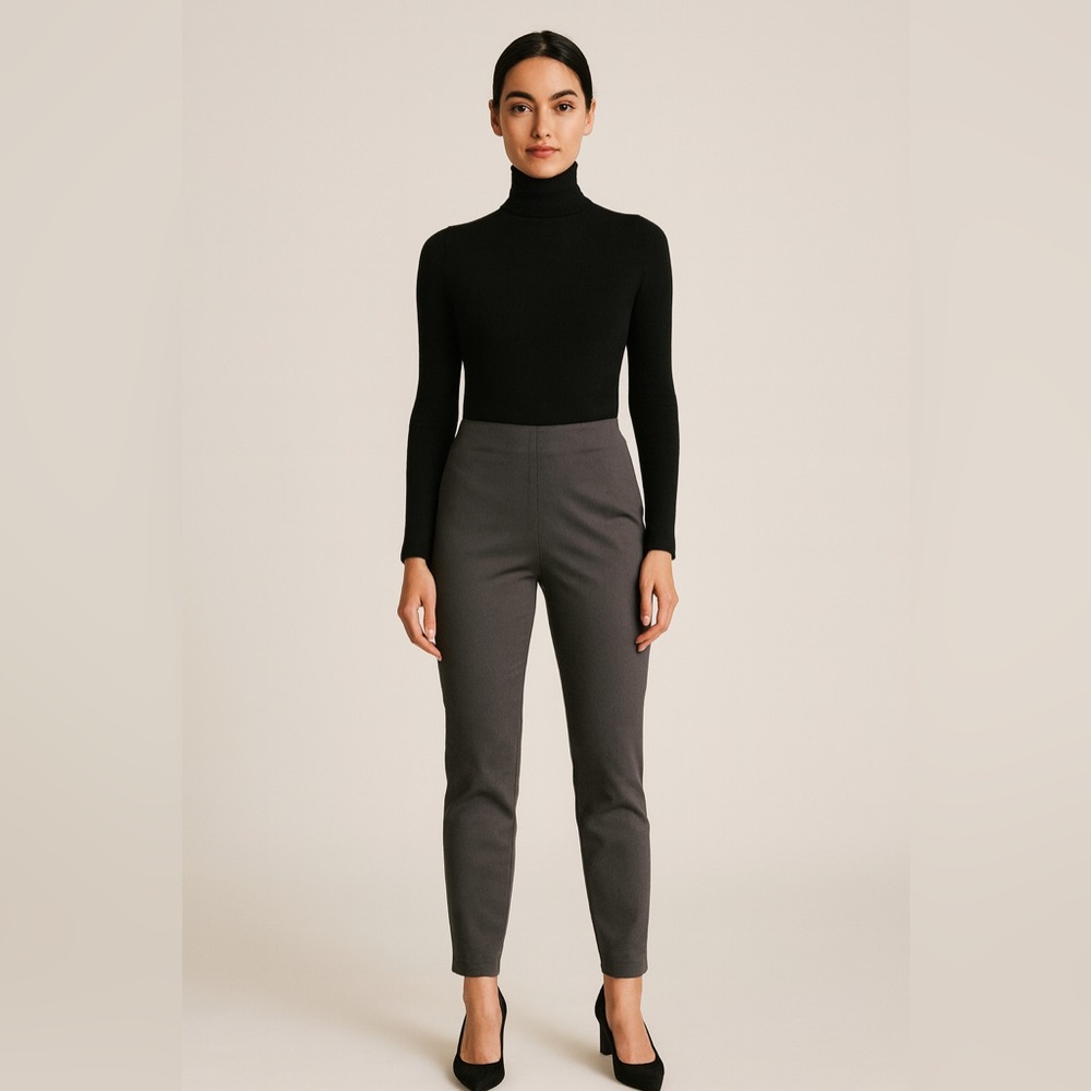Equestrian Gray Pull On Ankle Pants